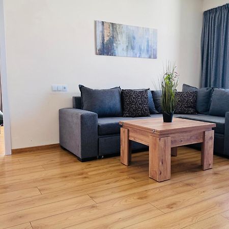 Delux Apartment For 6 Guest, New Goedaoeri Buitenkant foto