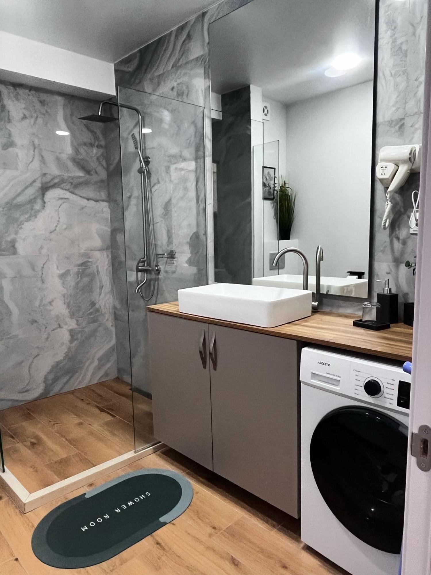 Delux Apartment For 6 Guest, New Goedaoeri Buitenkant foto